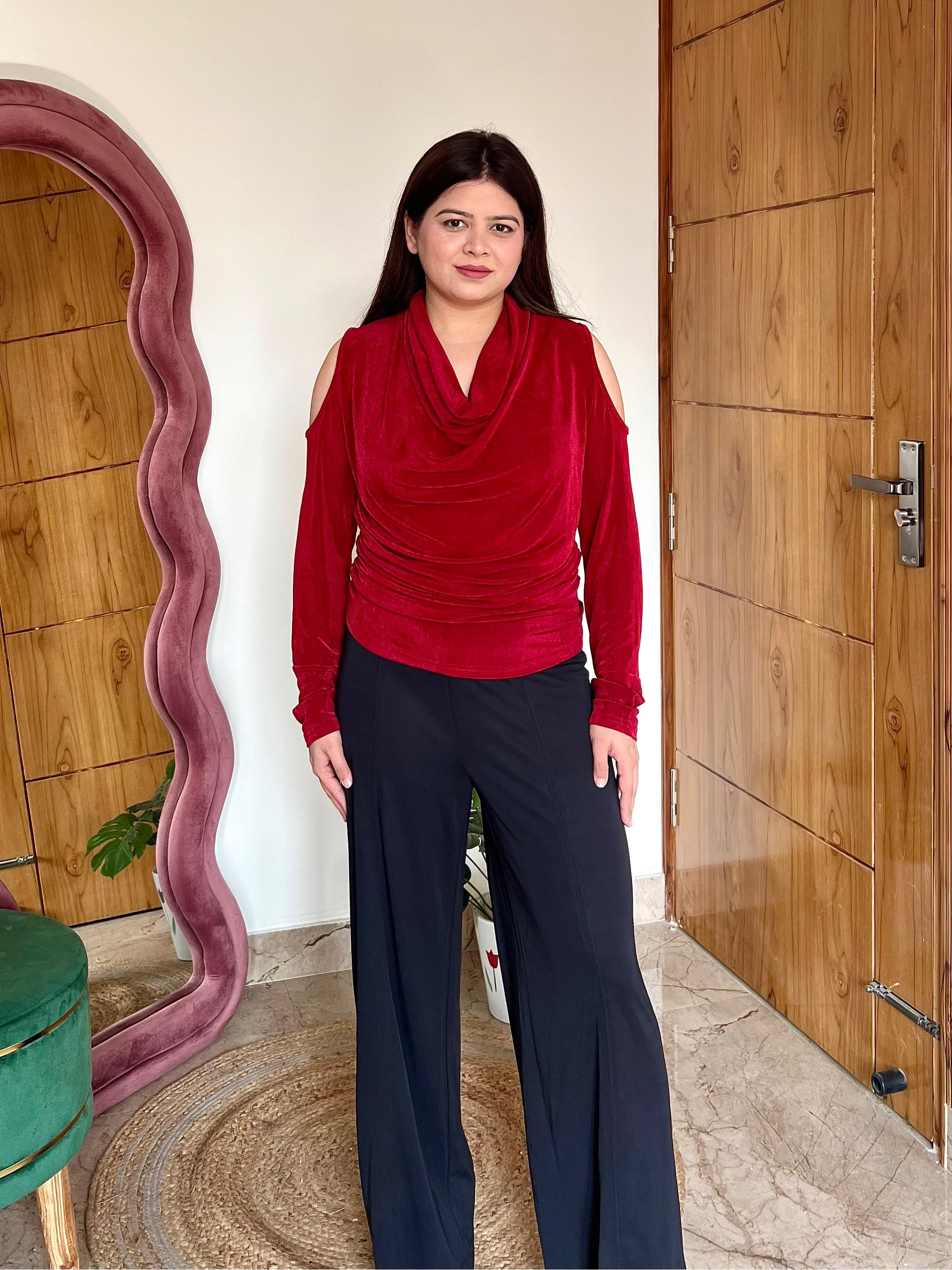 MILES COLD SHOUDER TOP