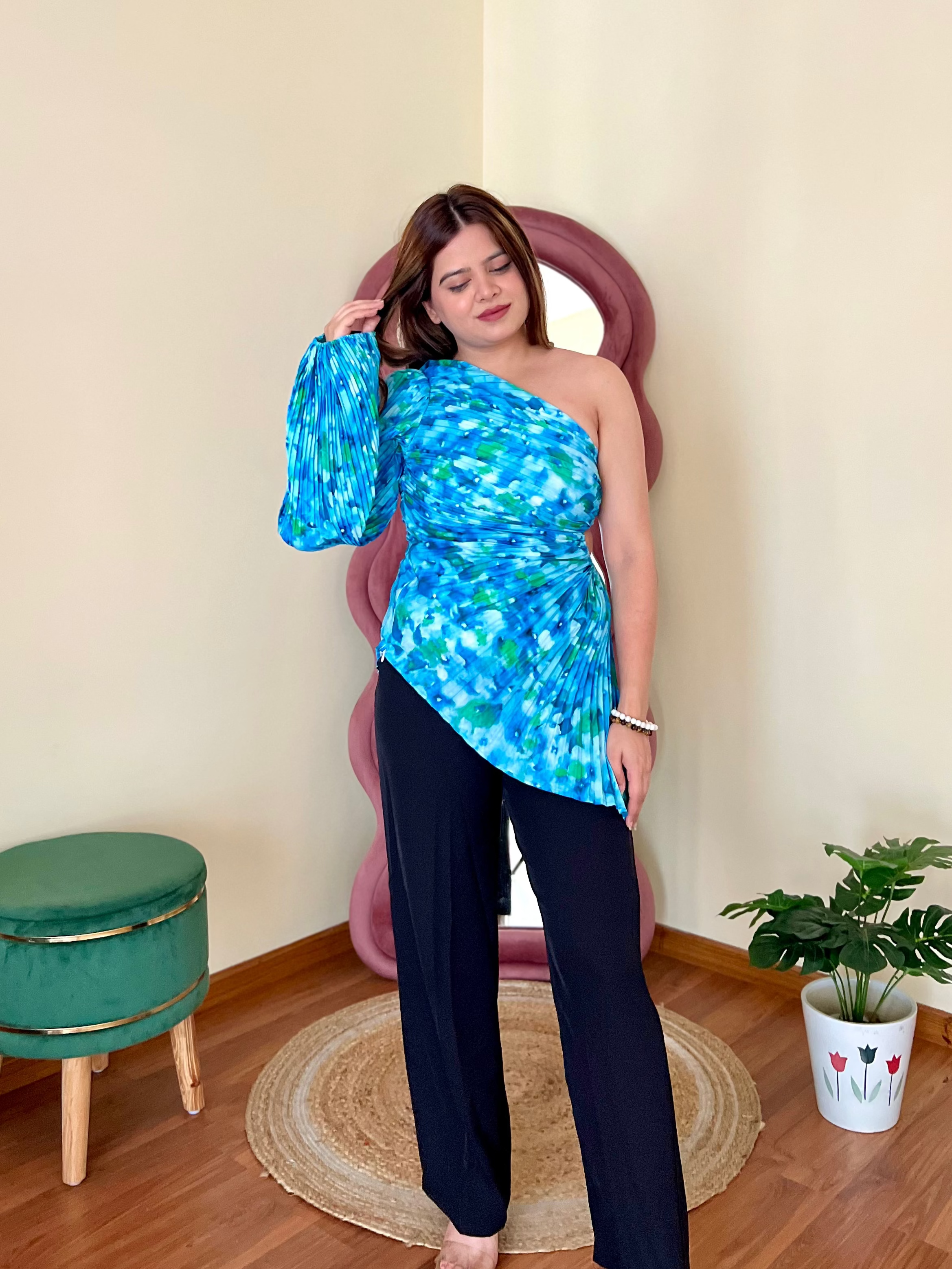 BRIE PLEATED TOP