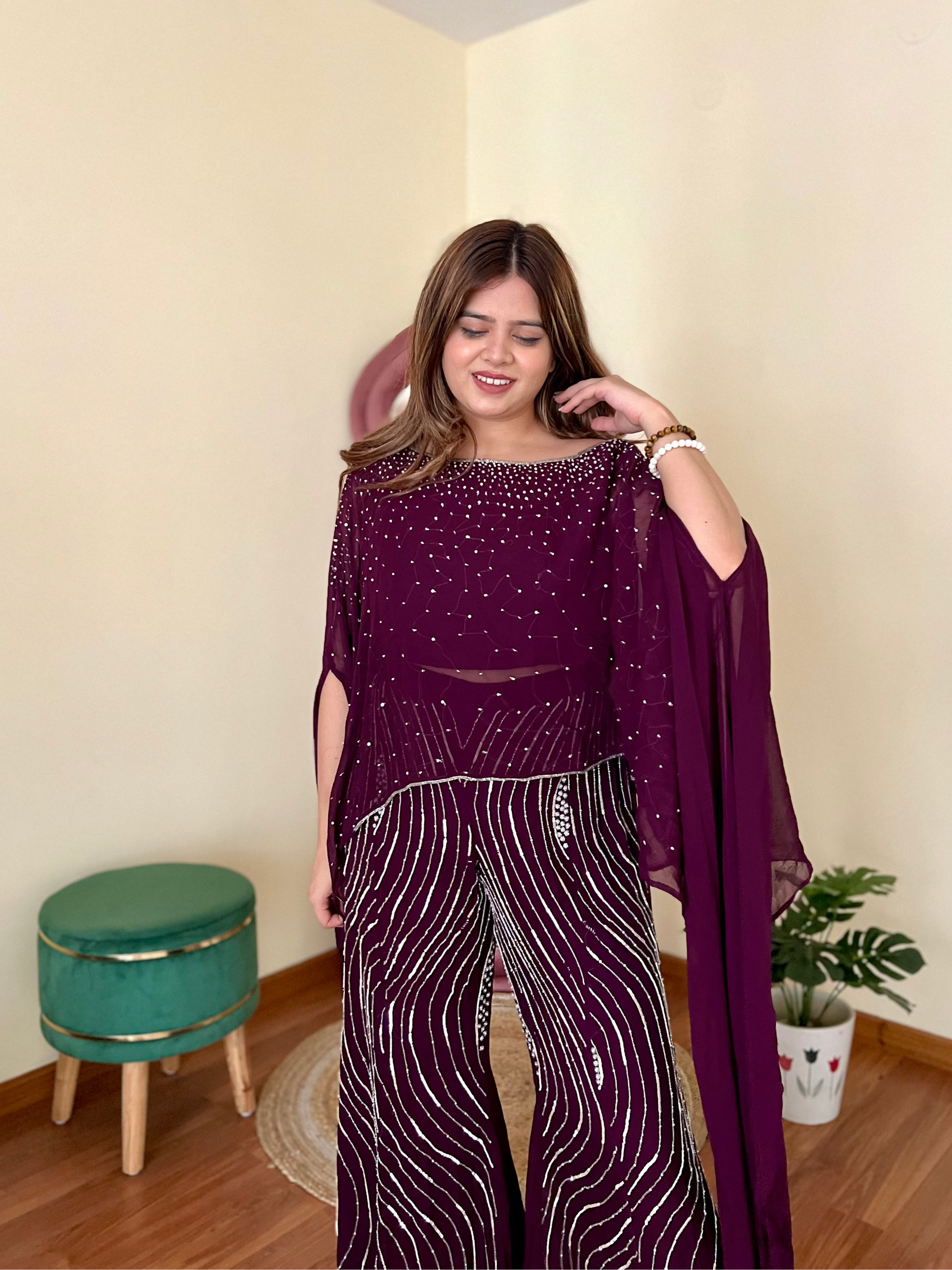 WINE CAPE SHARARA SET