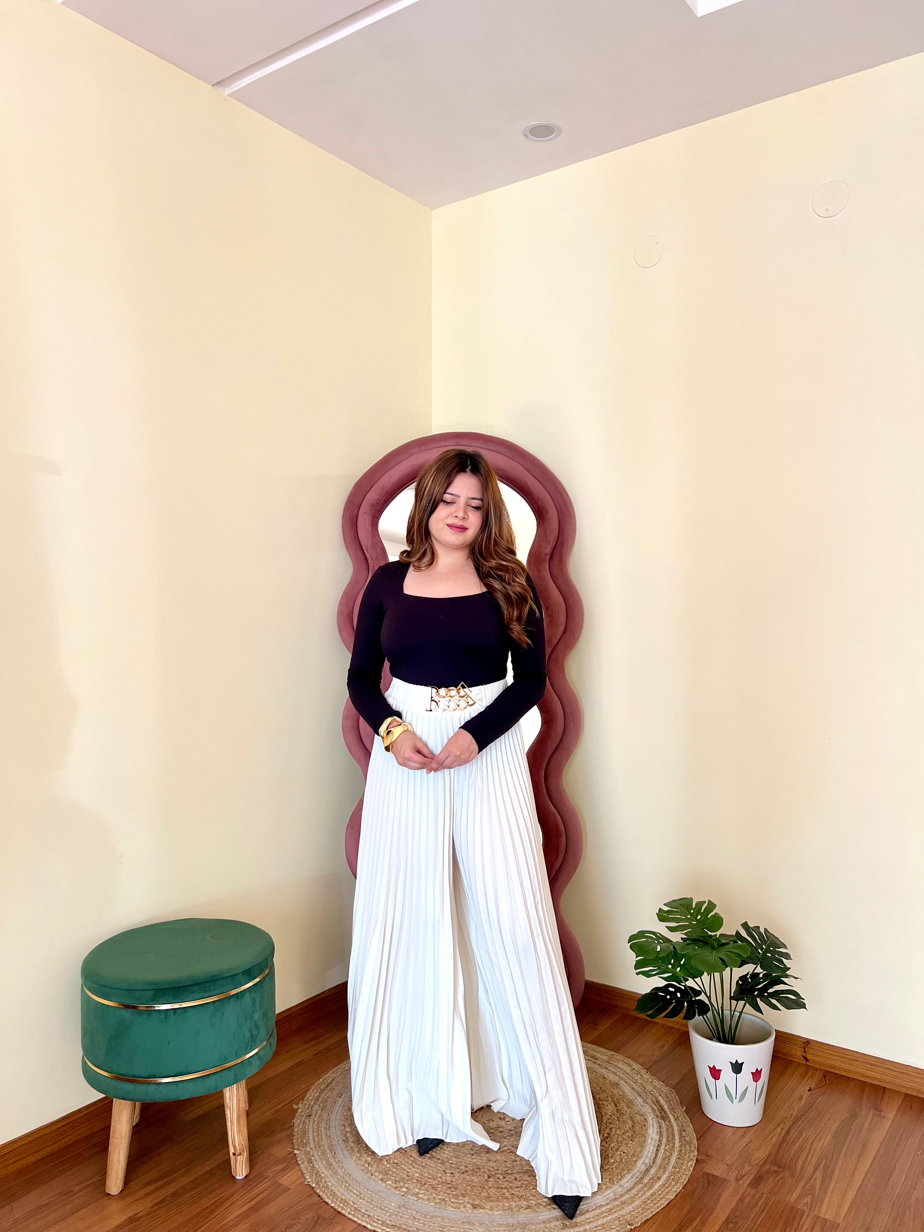 VERONICA PLEATED PANTS