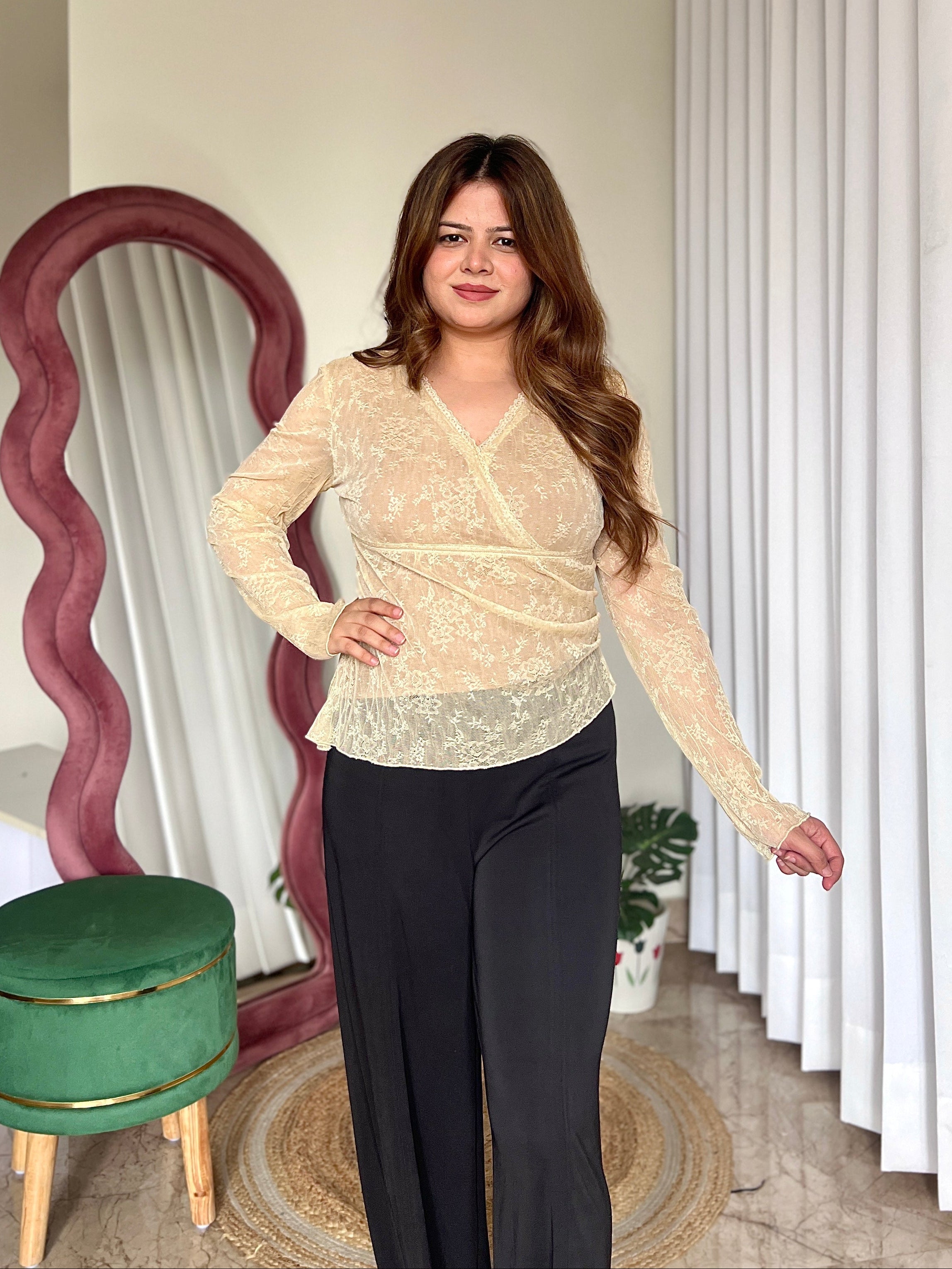 CHUCK LACE TOP