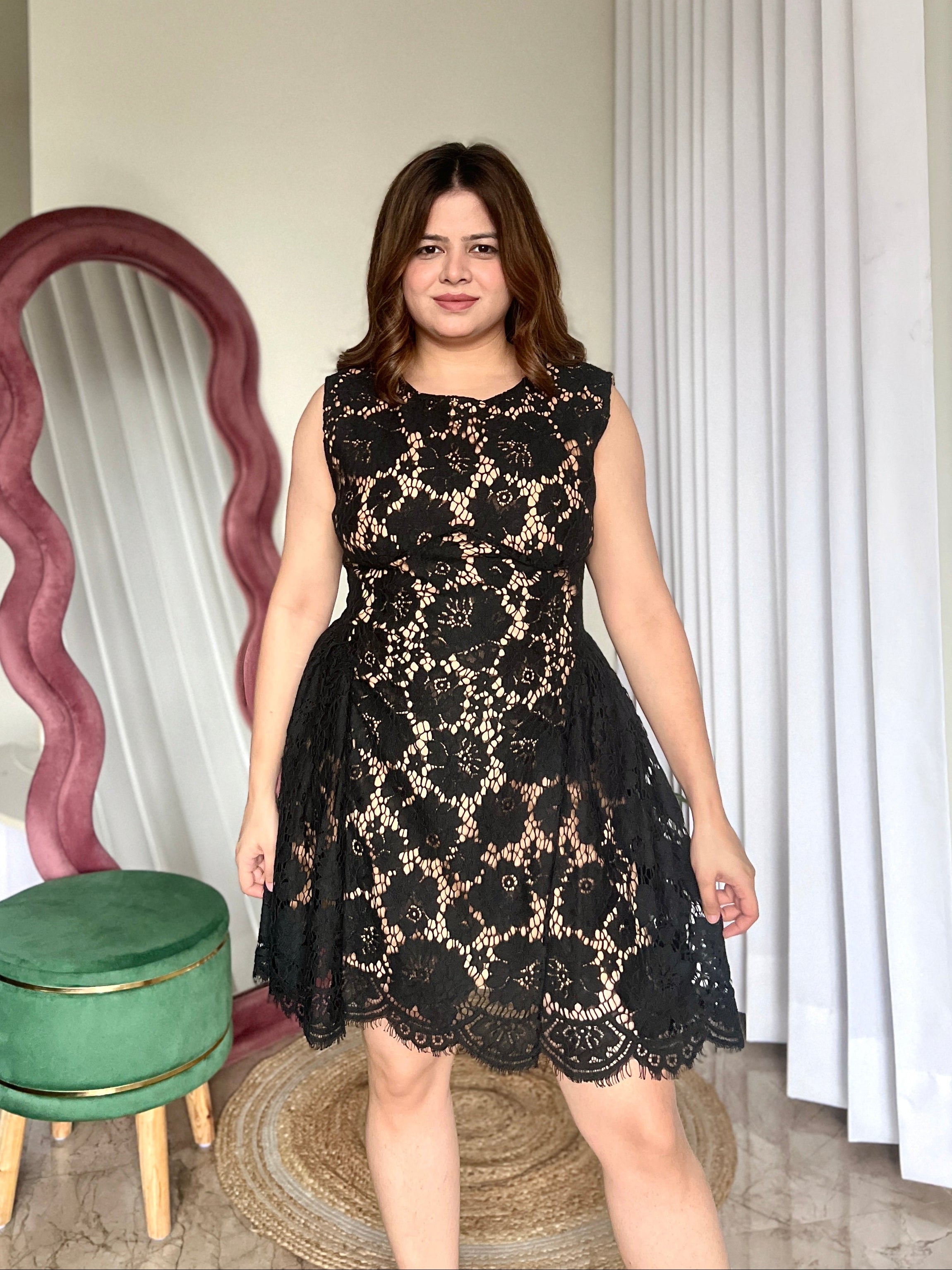 MILA LACE DRESS