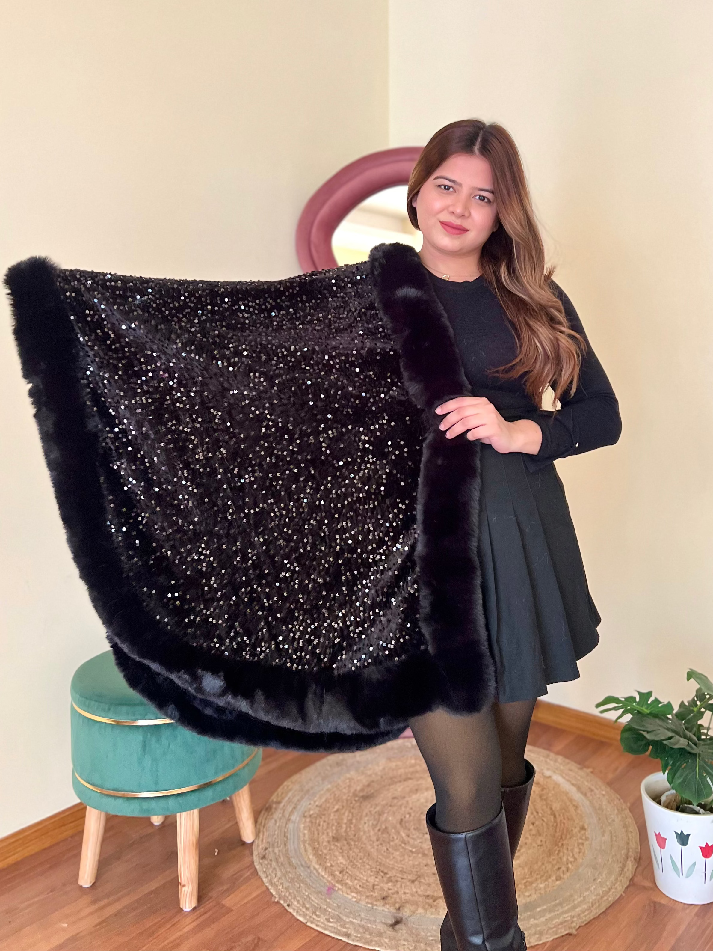 NOOR GLITTER SHAWL