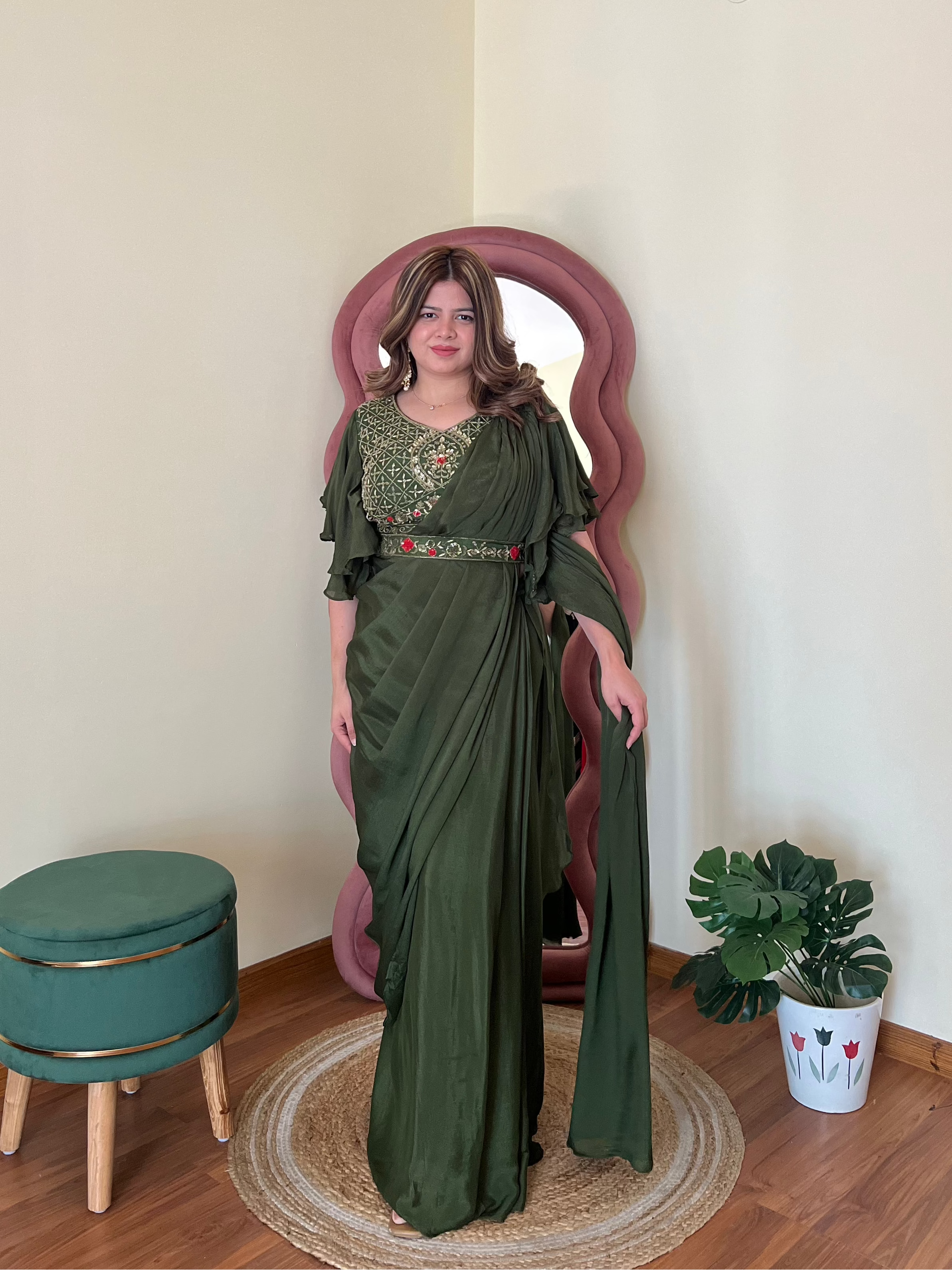 SURKH DRAPE SAREE