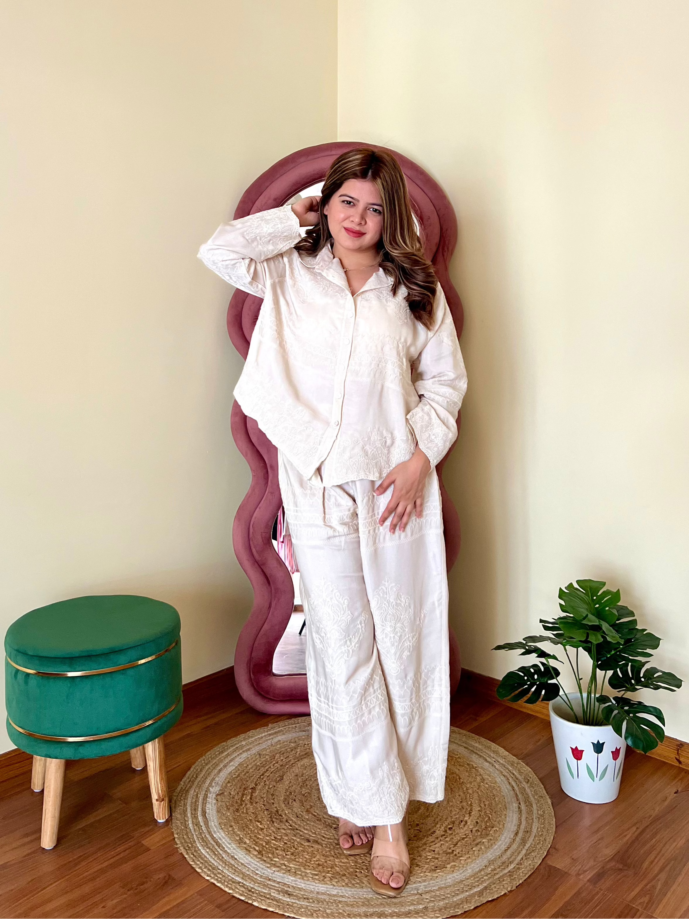 FROSTY EMBROIDERED COORD