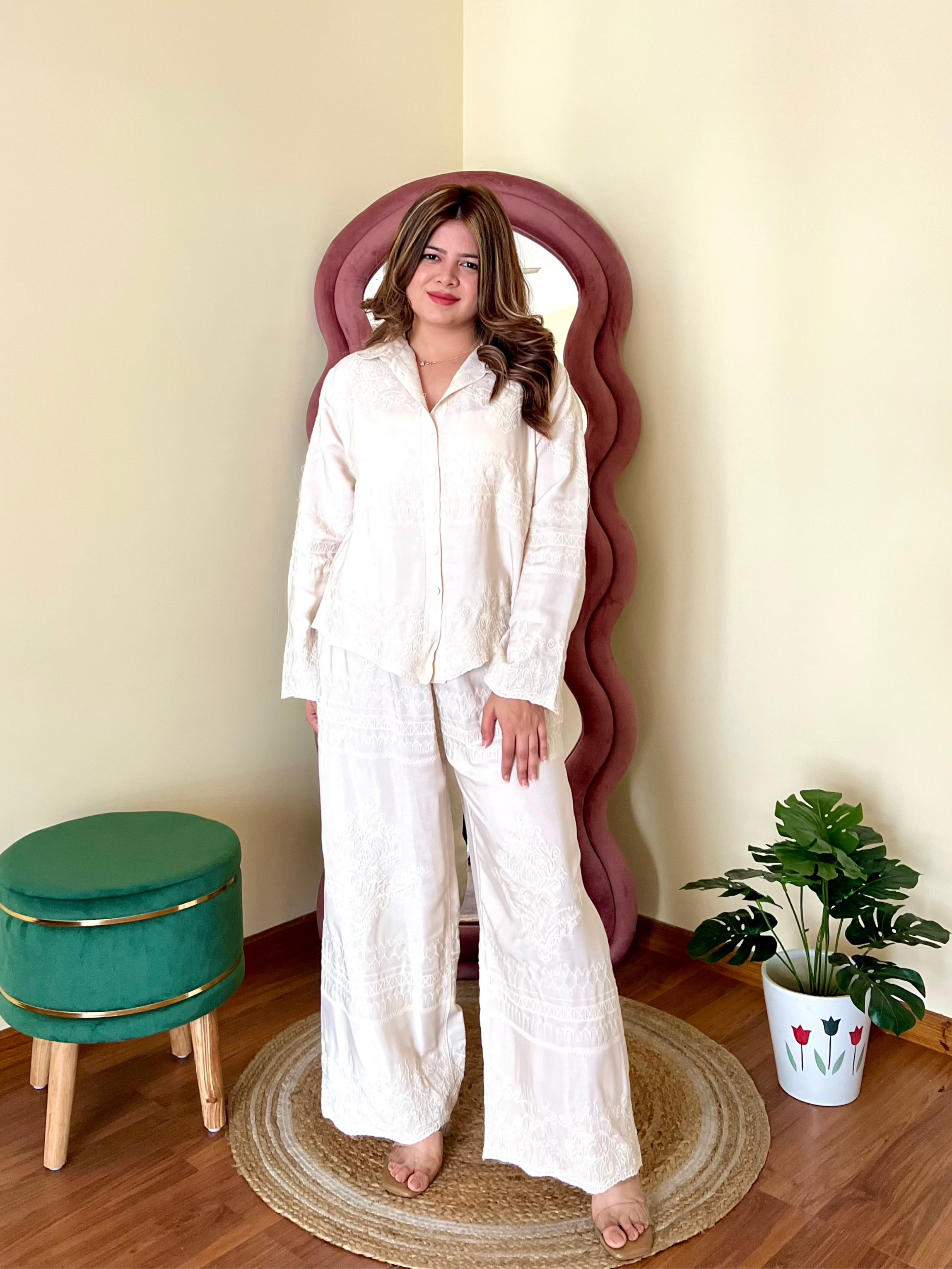 FROSTY EMBROIDERED COORD