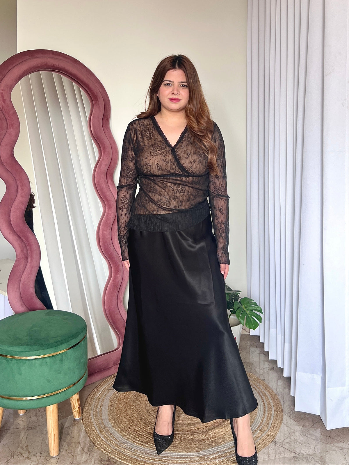 GOLDIE SATIN SKIRT