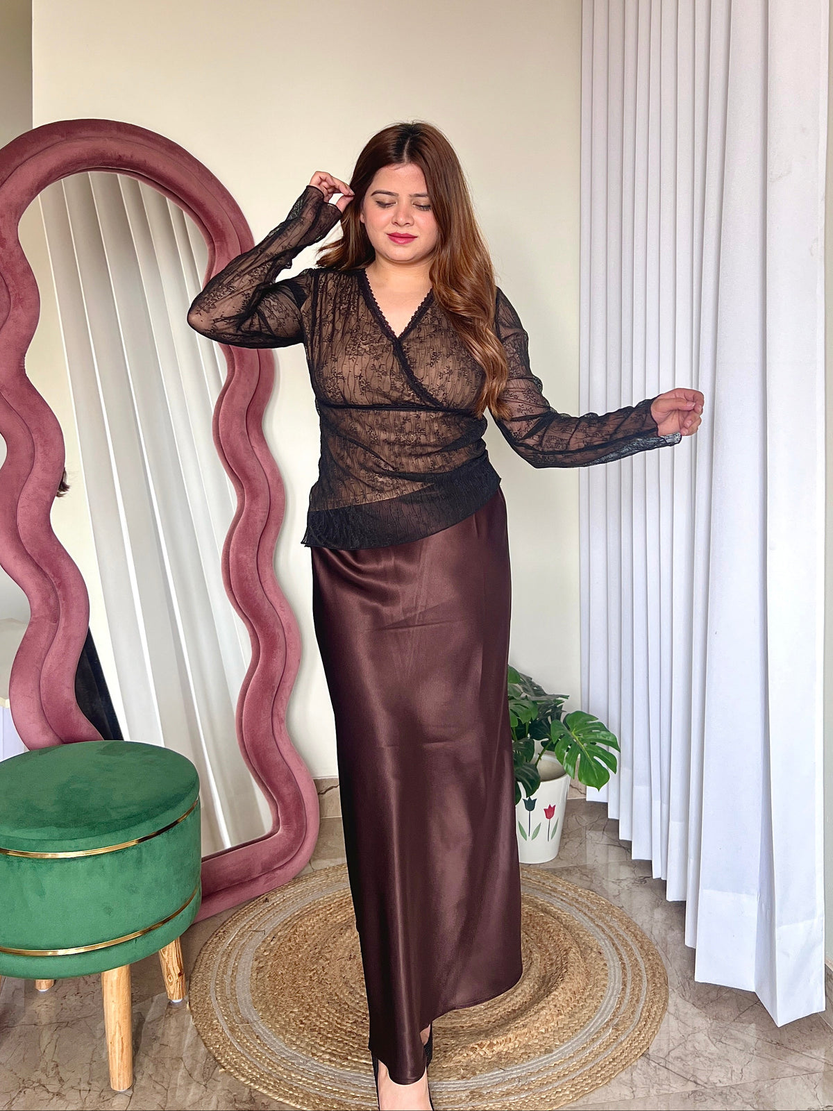 GOLDIE SATIN SKIRT
