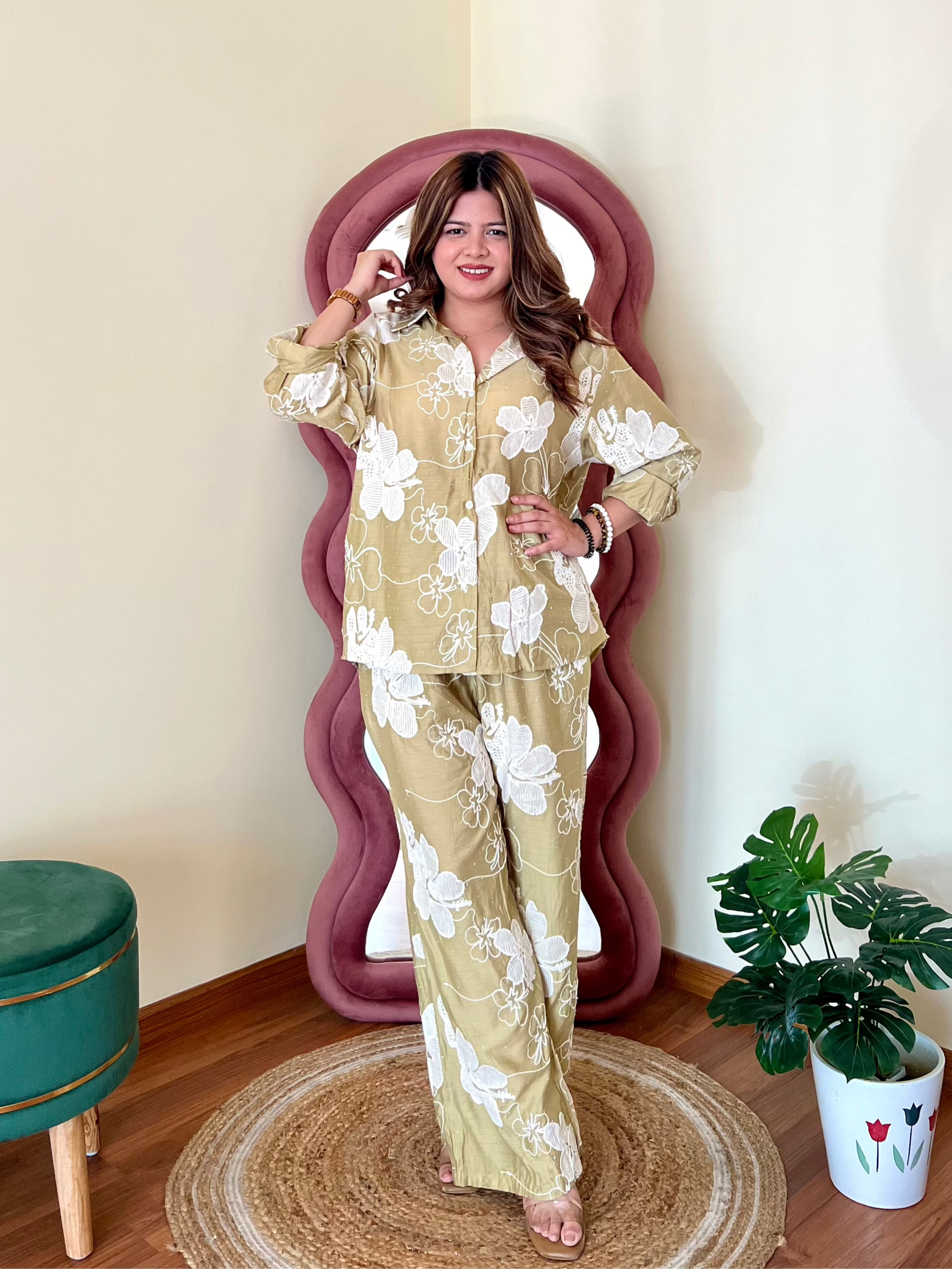 CUPCAKE EMBROIDERED COORD