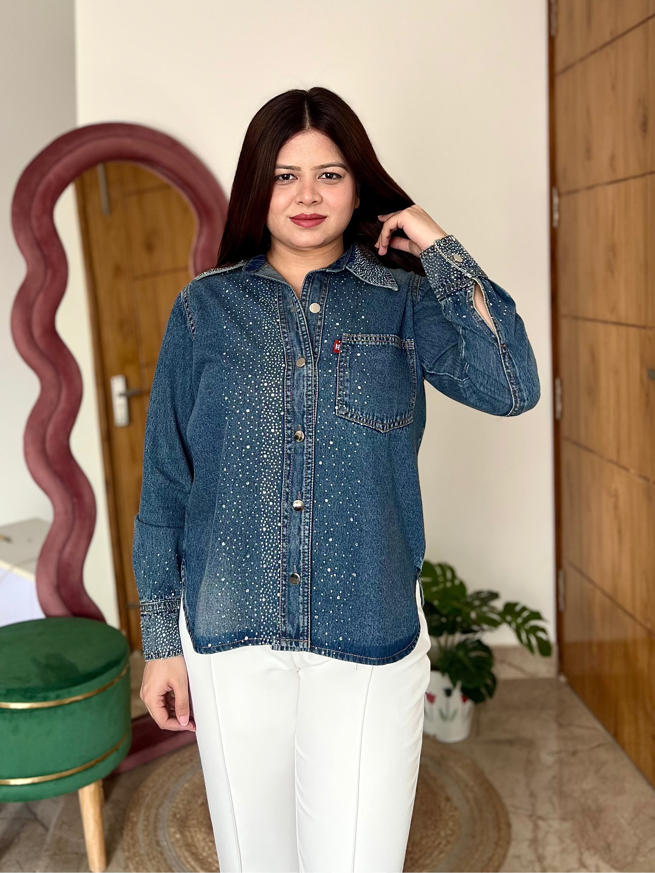 PENELOPE SWAROSVKI SHIRT