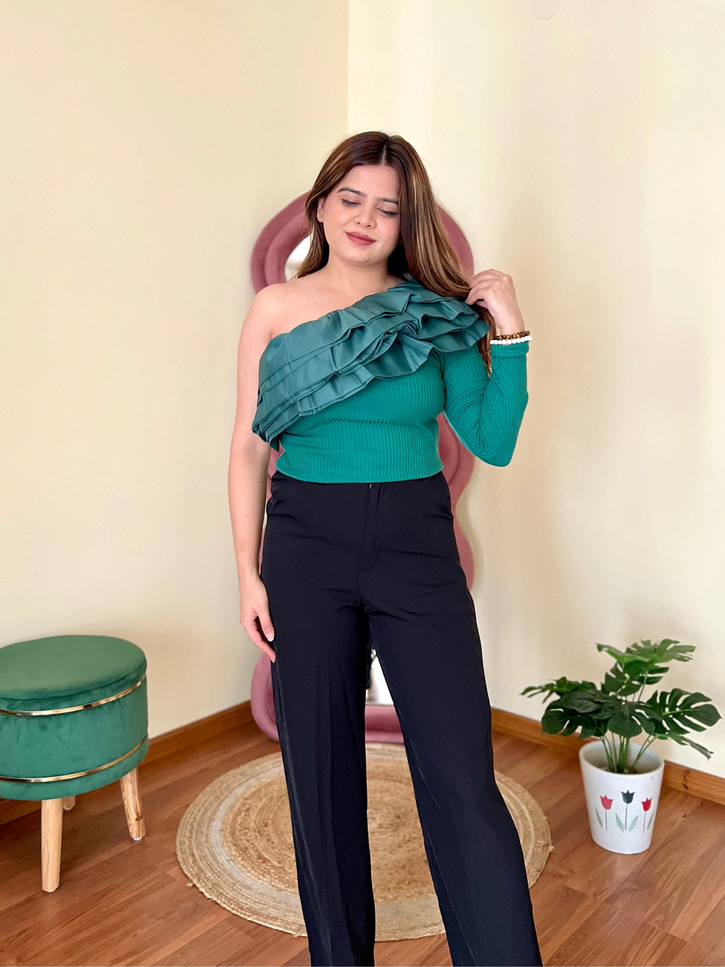 NICOLAS RUFFLE TOP