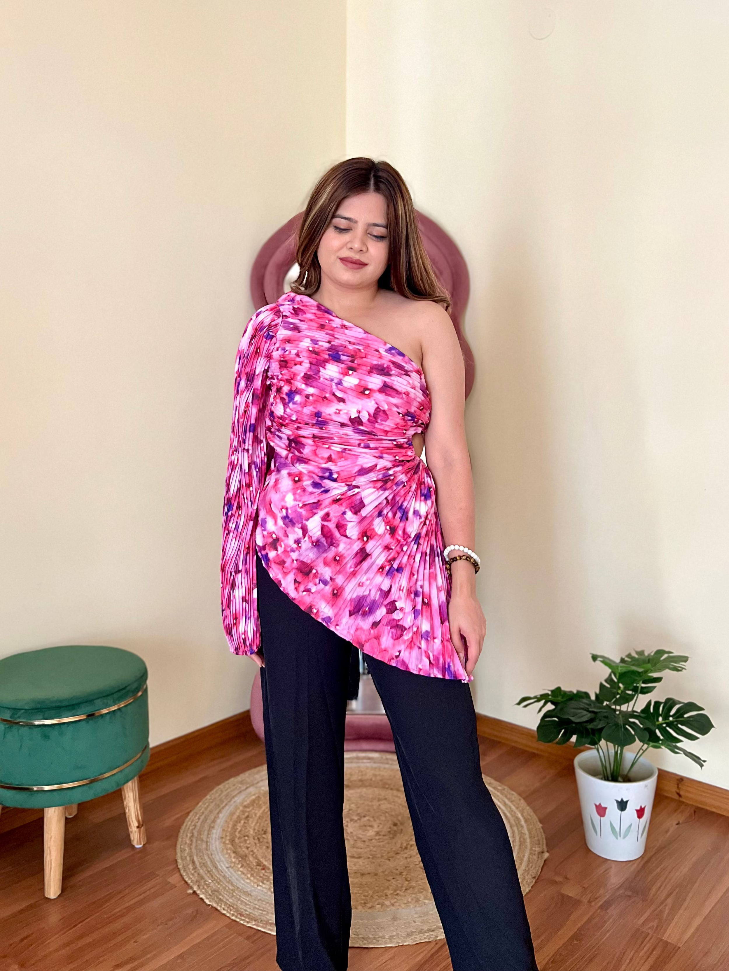 BRIE PLEATED TOP