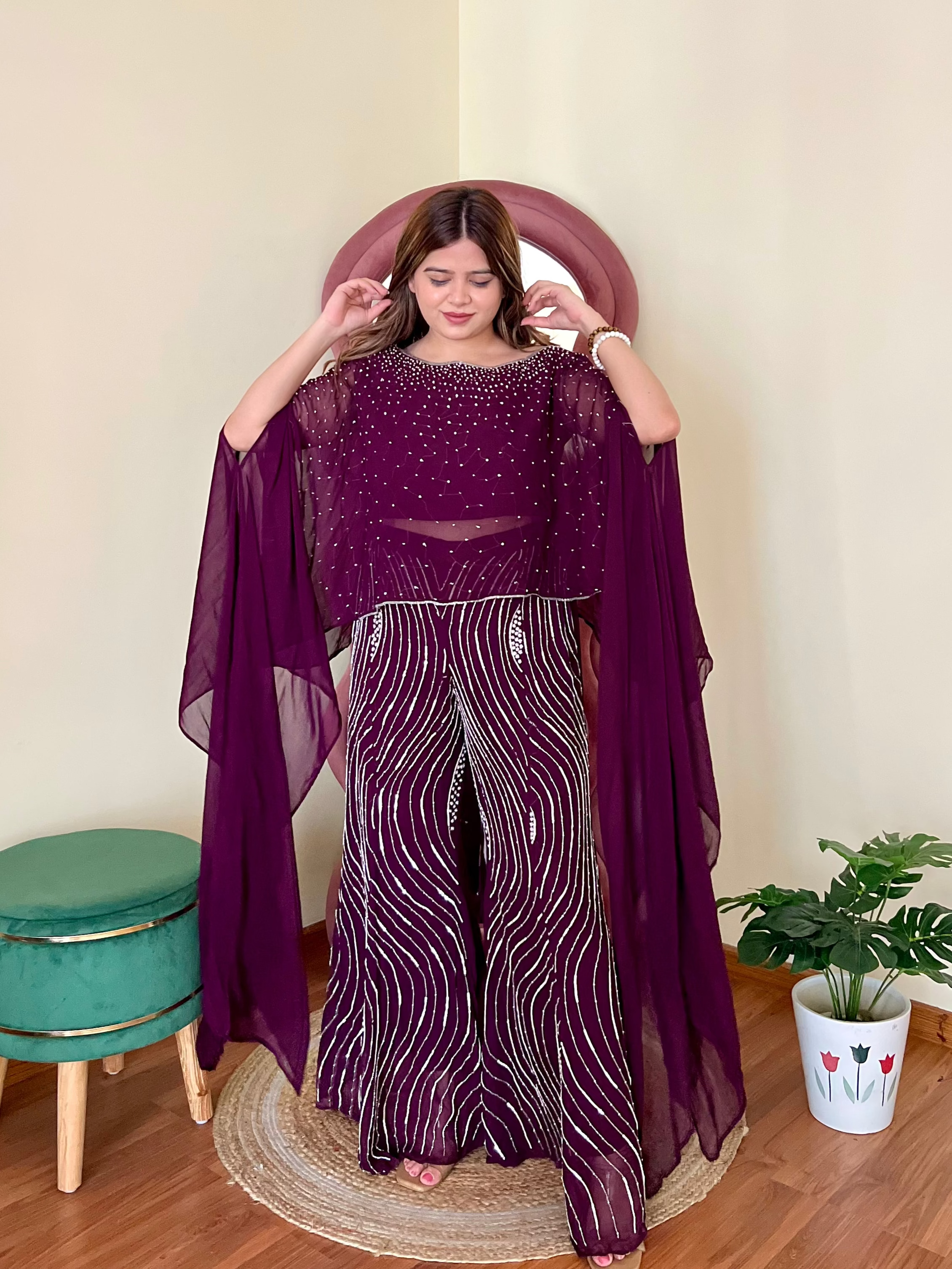 WINE CAPE SHARARA SET