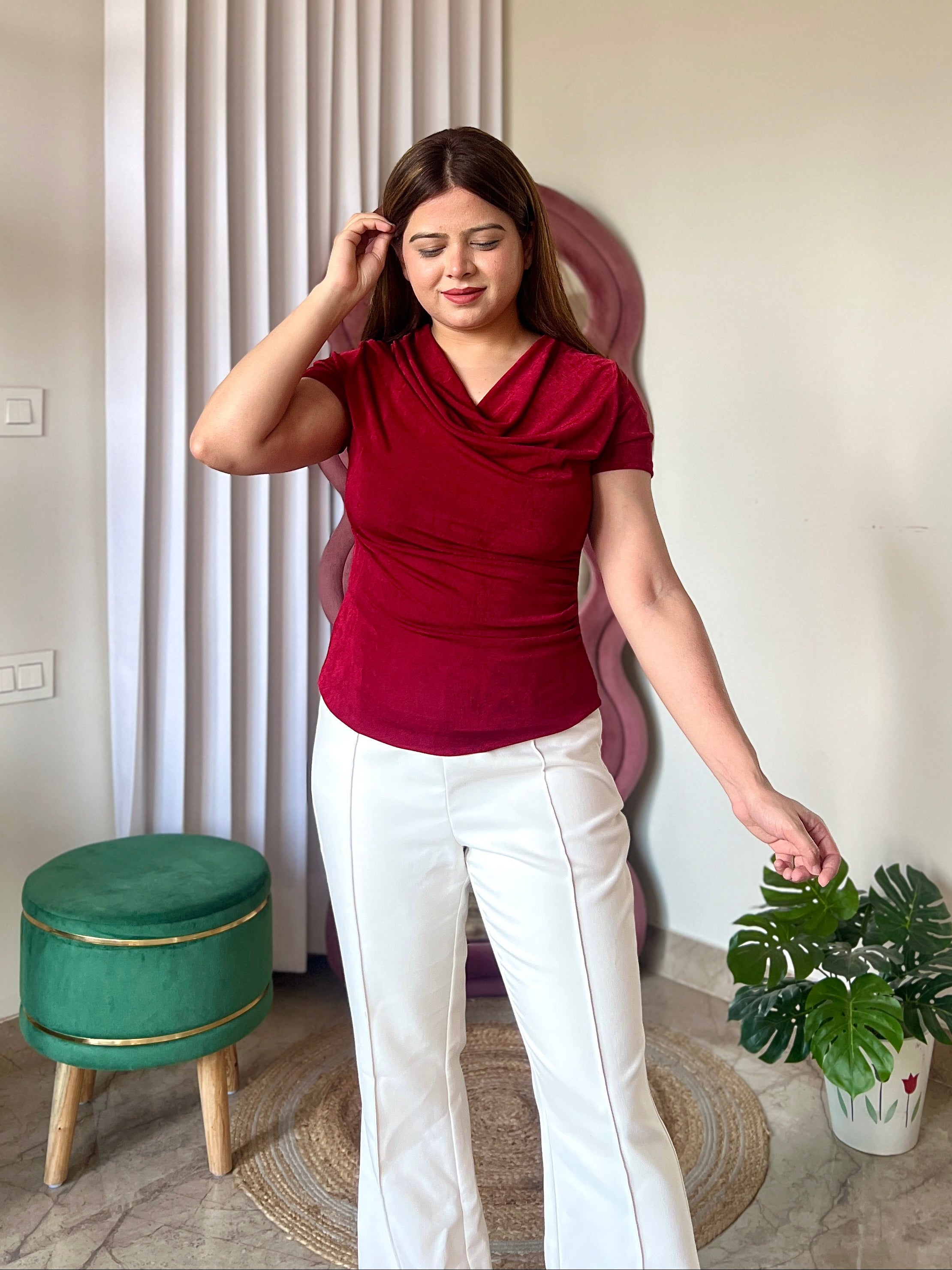TWINNY COWL TOP