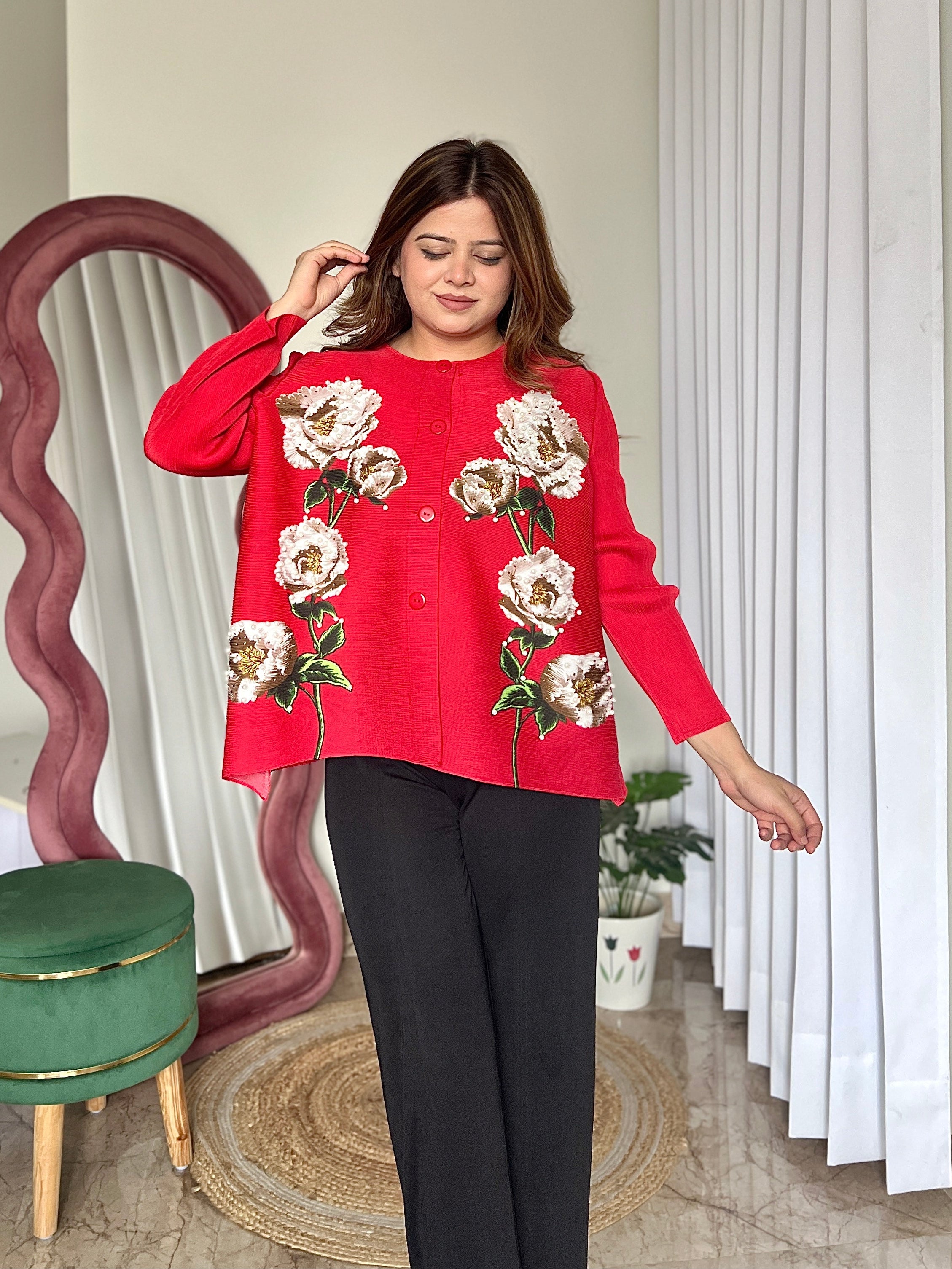 KAI PLEATED TOP