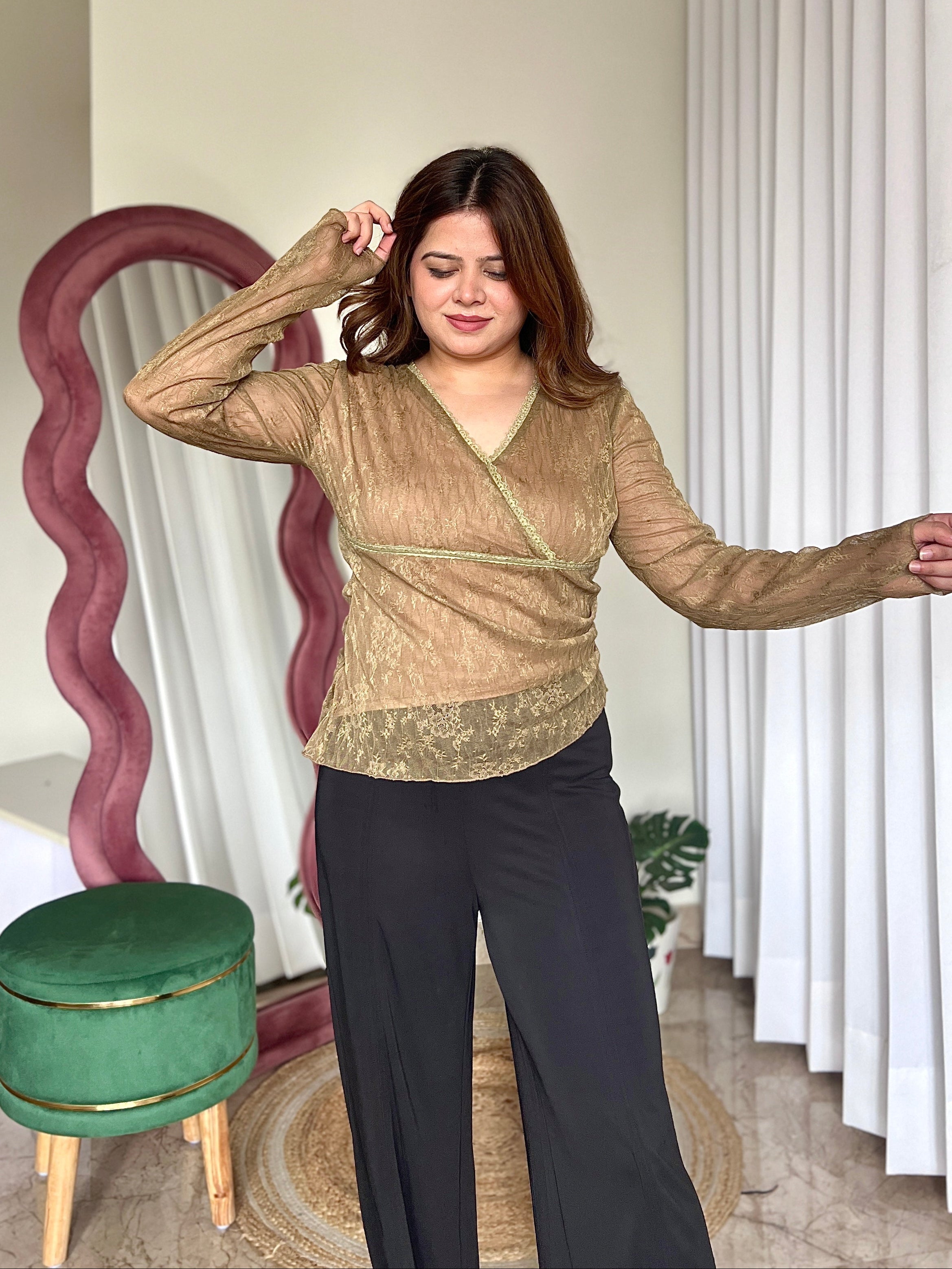 CHUCK LACE TOP