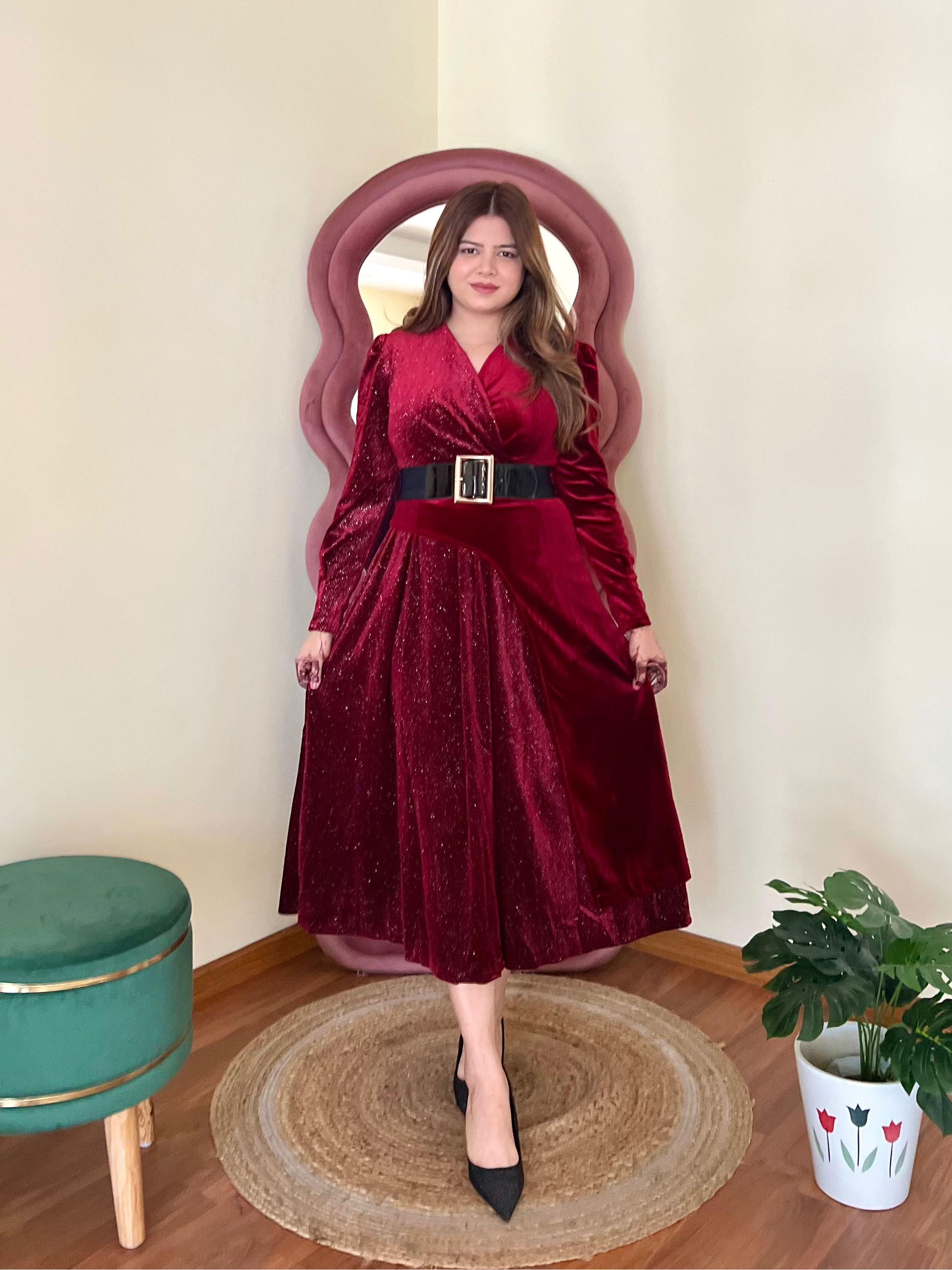 SHYLA VELVET DRESS