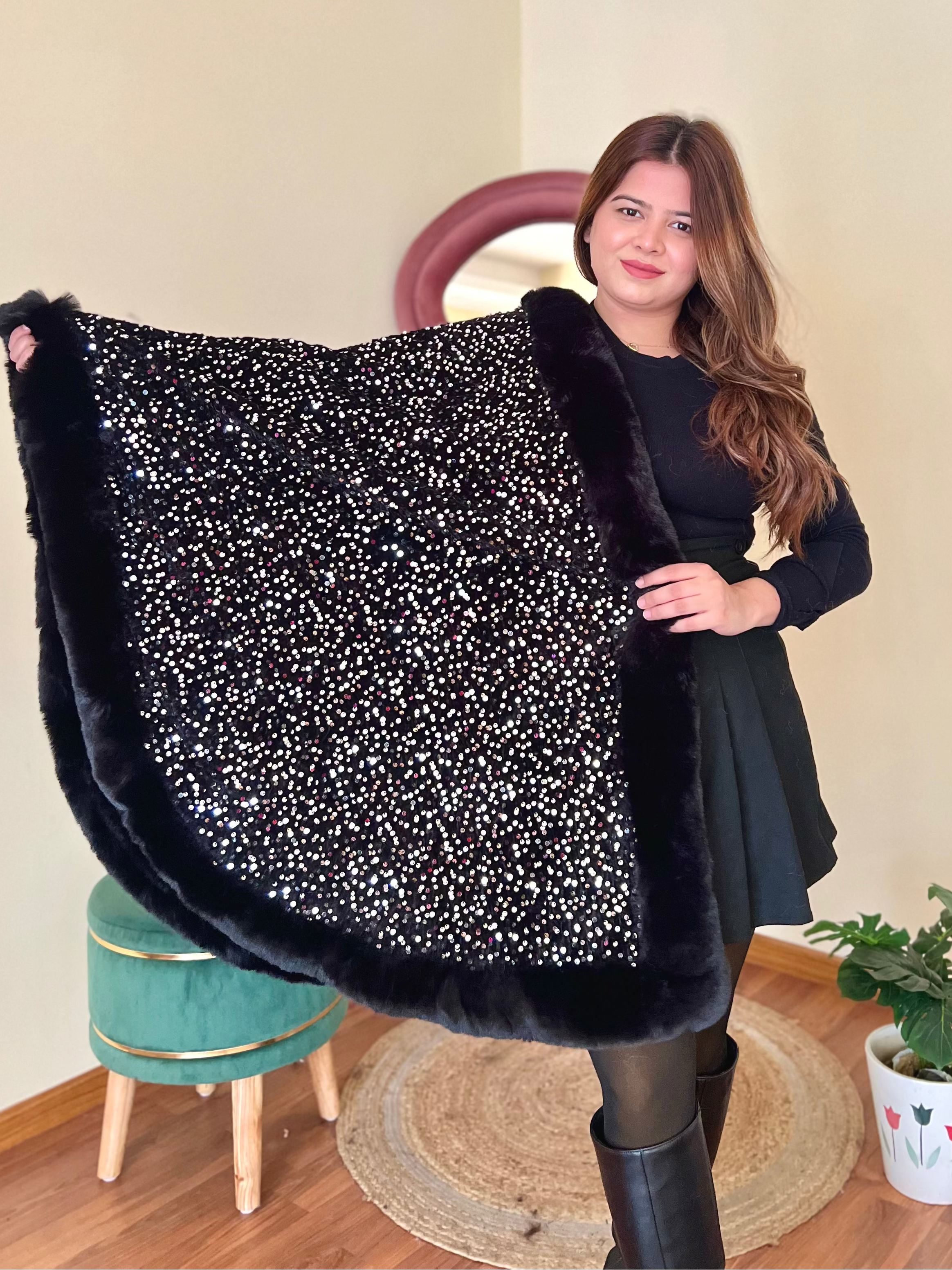NOOR GLITTER SHAWL