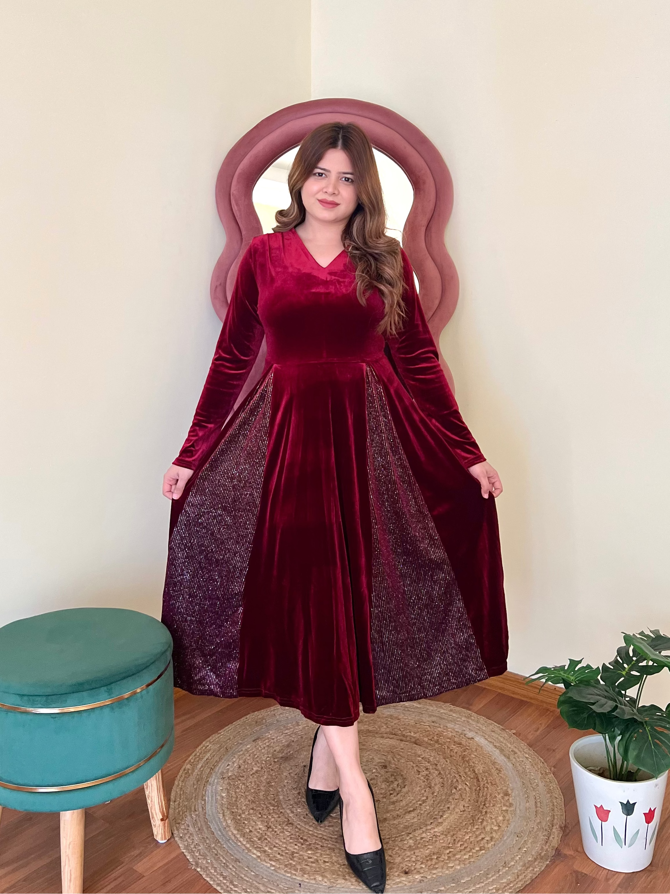 NEXA VELVET DRESS