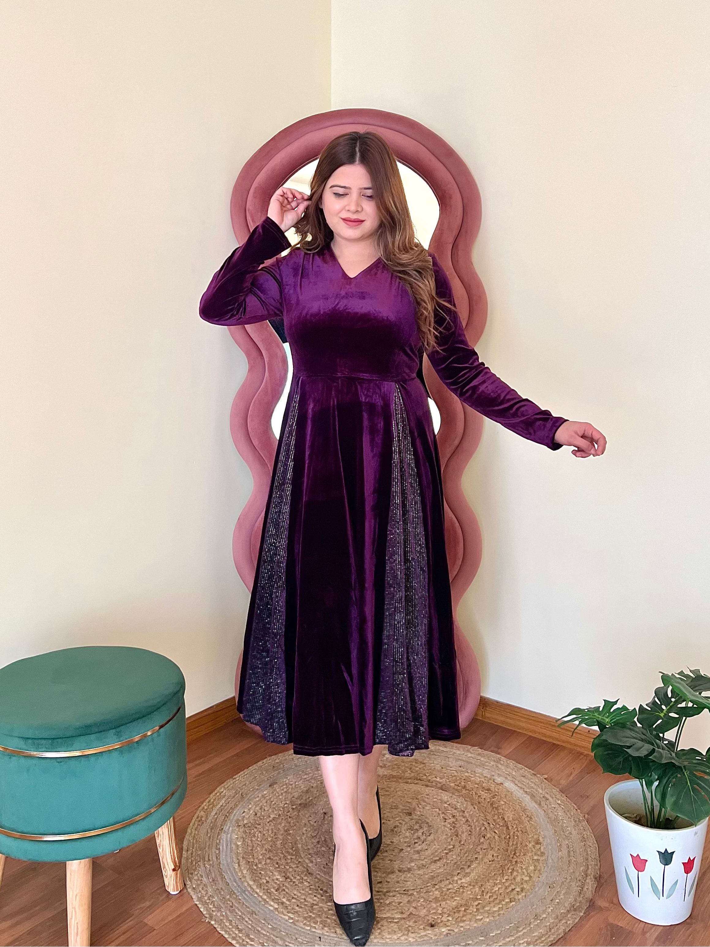 NEXA VELVET DRESS