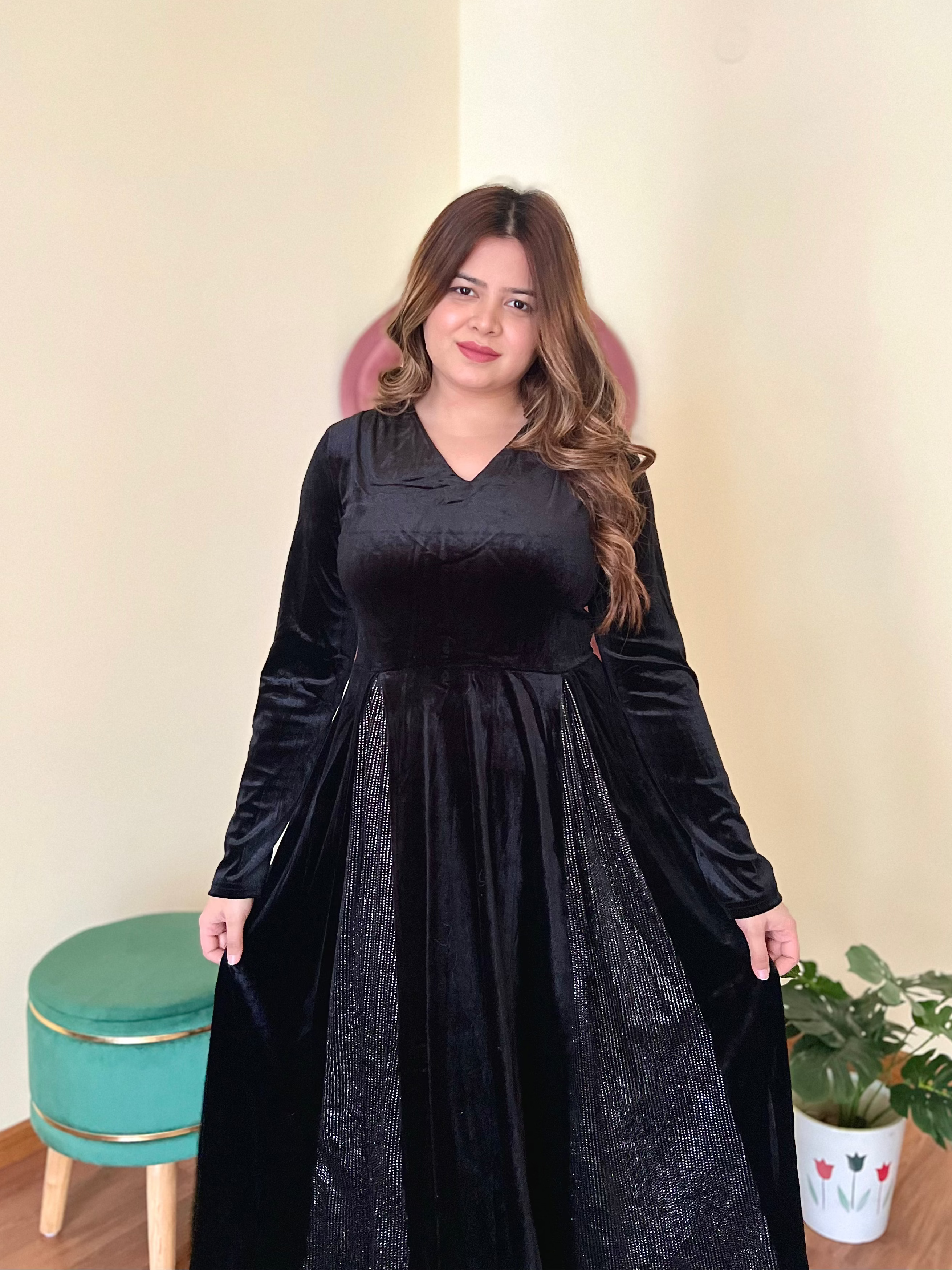 NEXA VELVET DRESS