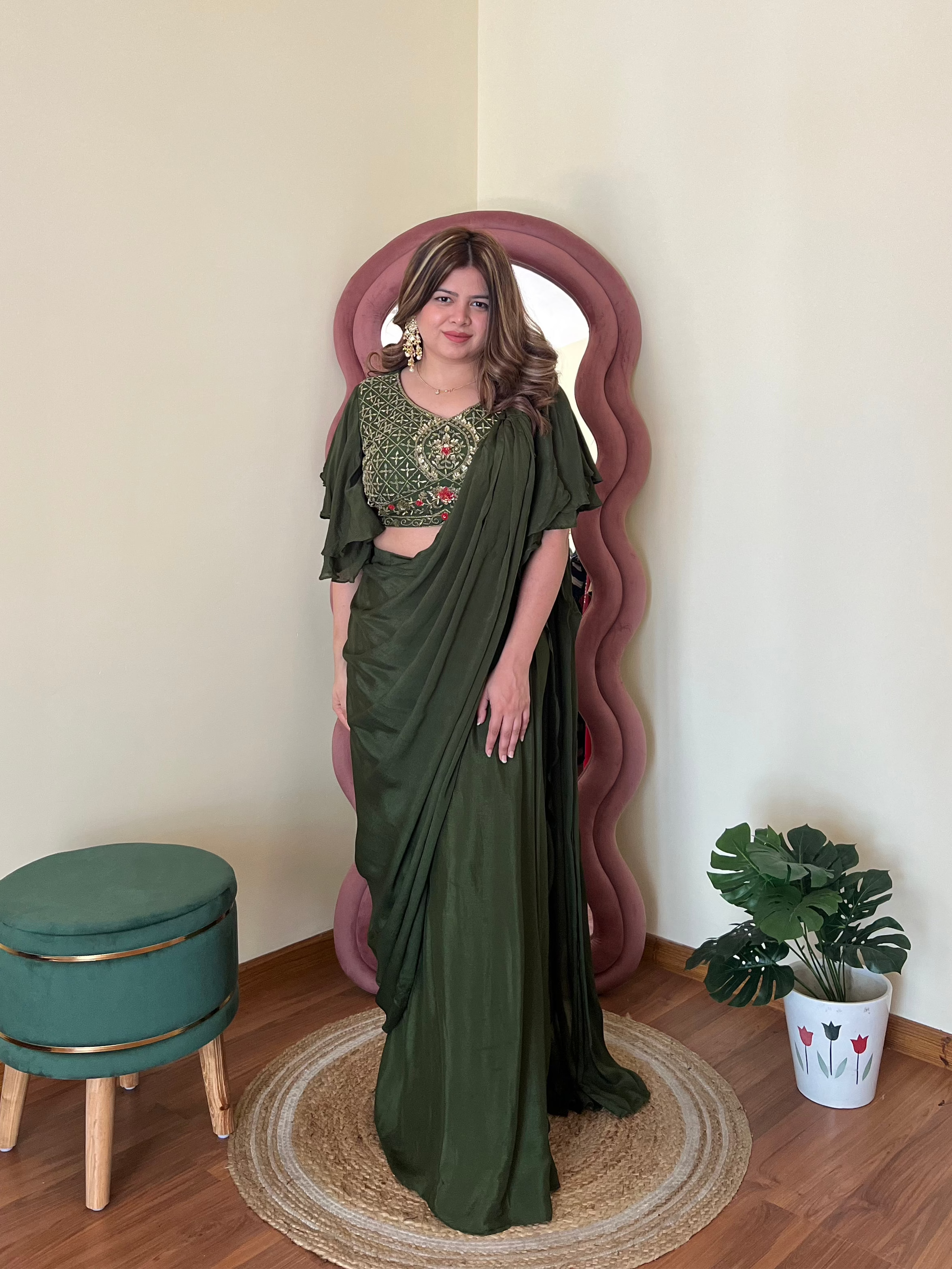 SURKH DRAPE SAREE