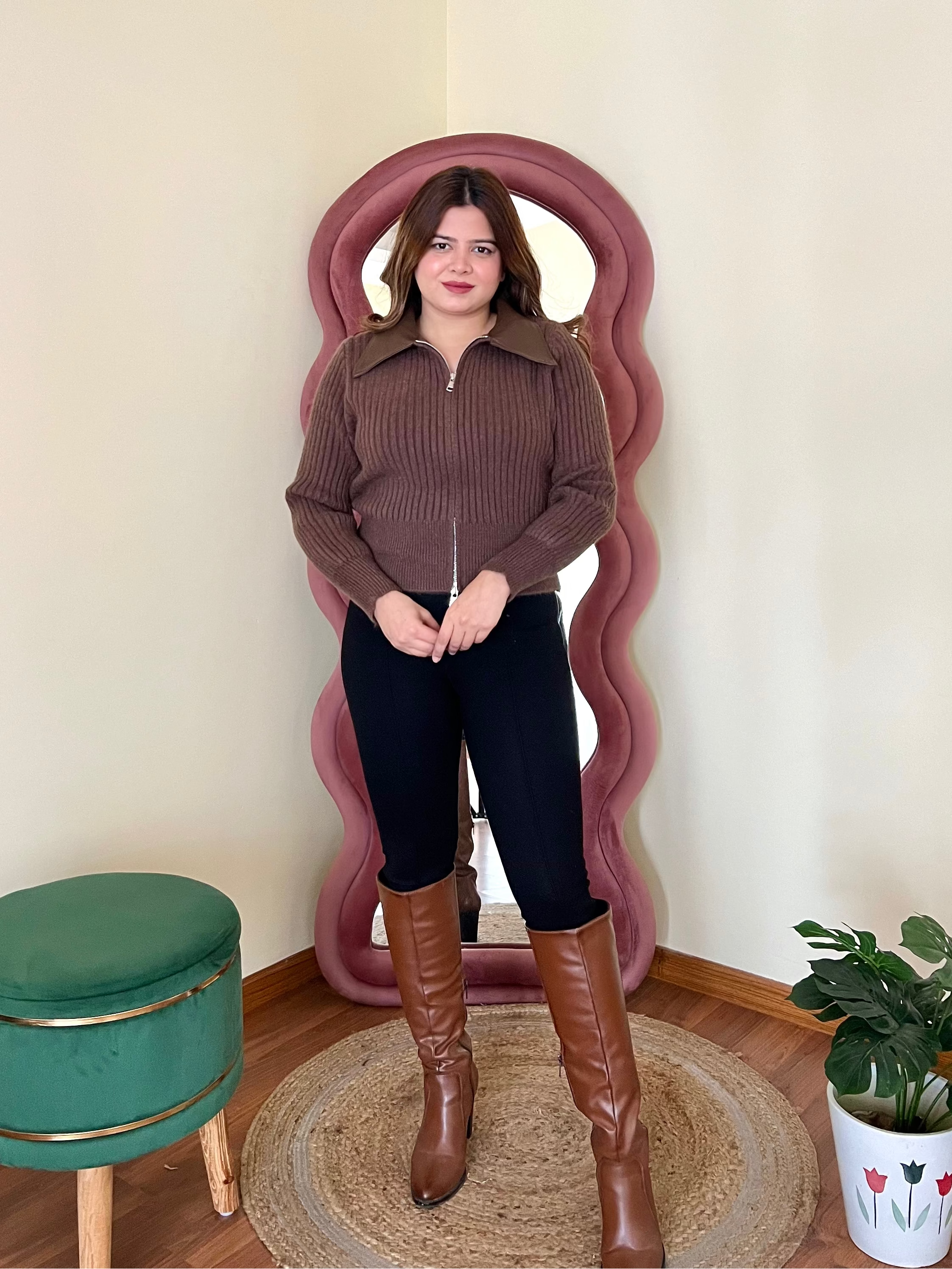 RAHA COLLERED ZIPPER SWEATER