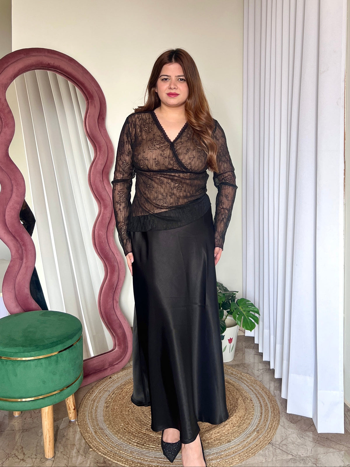 GOLDIE SATIN SKIRT