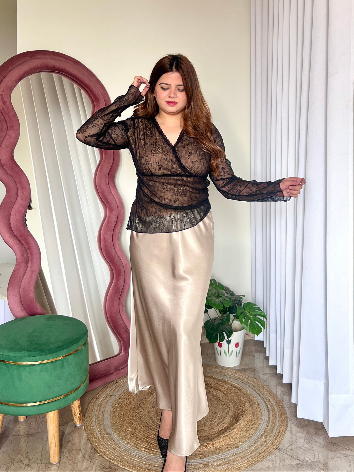 GOLDIE SATIN SKIRT
