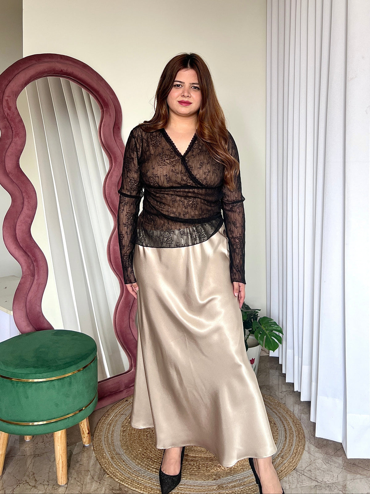 GOLDIE SATIN SKIRT