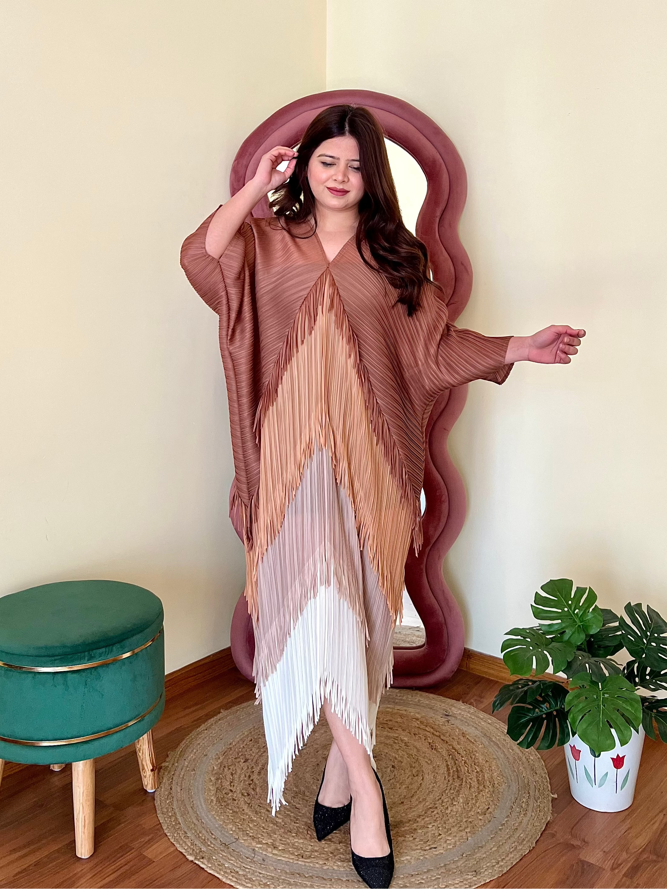 SARA PLEATED DRESS